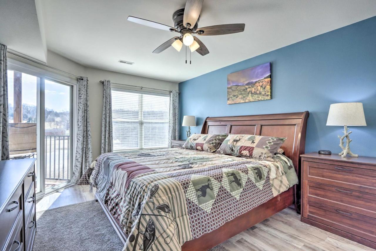 Step-Free Camdenton Condo With Boat Ramp, Dock, Slip Exterior foto