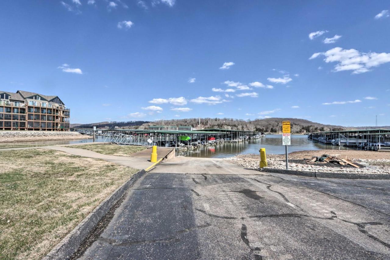 Step-Free Camdenton Condo With Boat Ramp, Dock, Slip Exterior foto